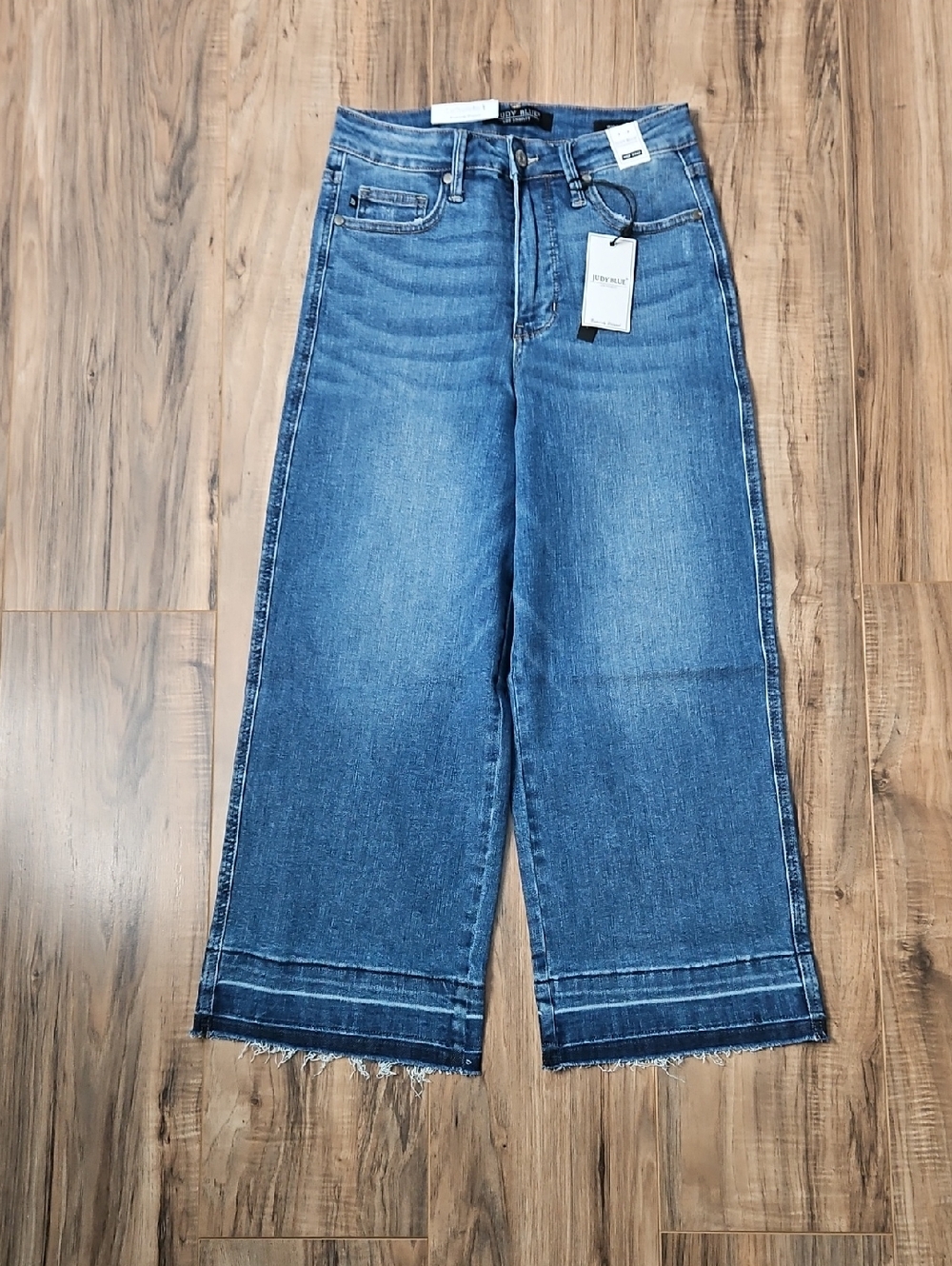 Judy Blue Wide Leg Crop Blue Jeans - Women's 5/27